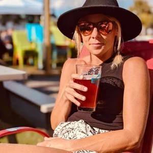 Meet your Posher, Anne-marie